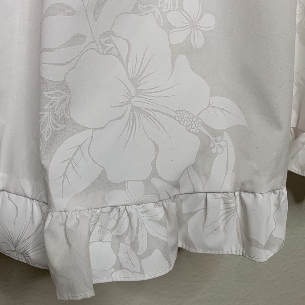 The Hawaiian Original Hilo Hattie White‎ Floral Sleeveless Maxi Dress - Picture 5 of 6